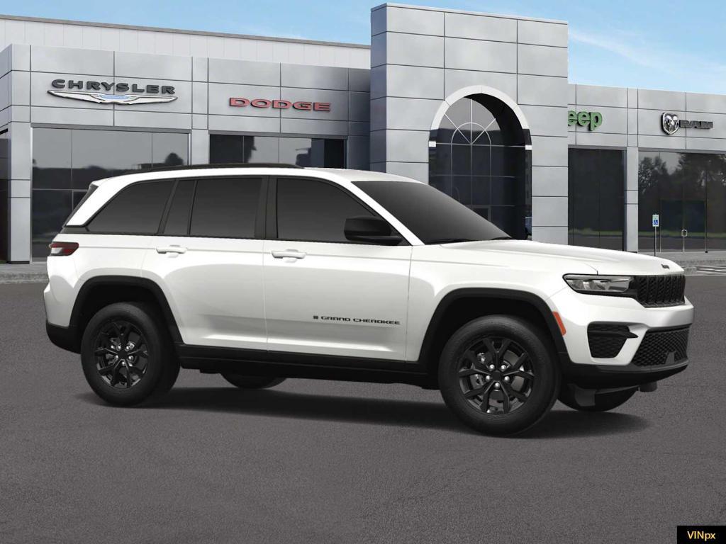 new 2025 Jeep Grand Cherokee car, priced at $41,955