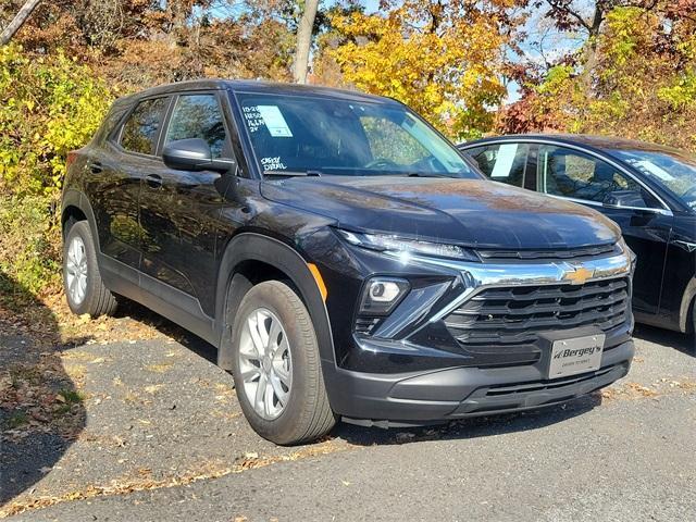 used 2024 Chevrolet TrailBlazer car, priced at $24,034