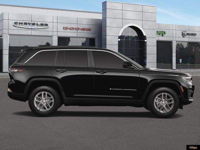 new 2025 Jeep Grand Cherokee car, priced at $40,170