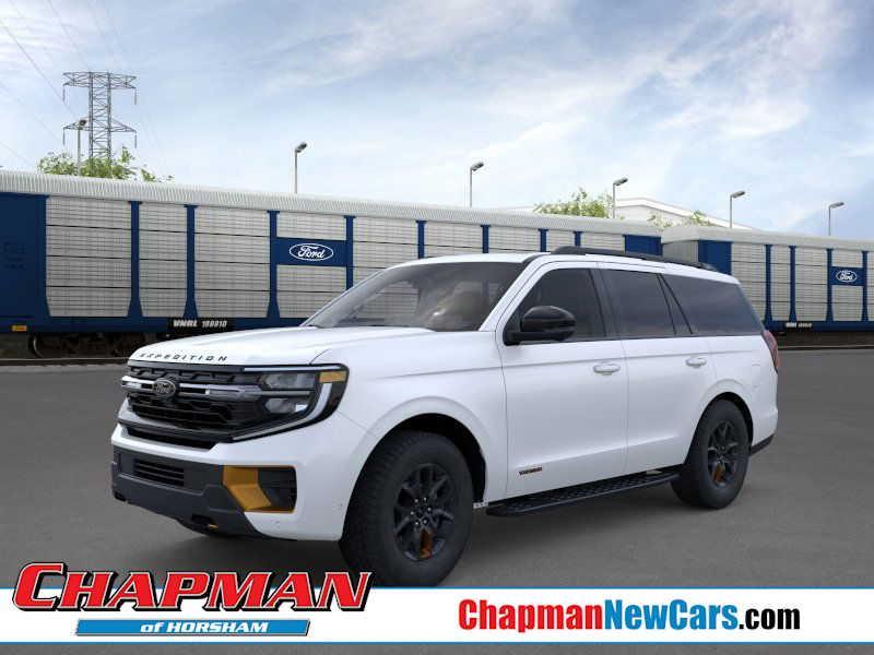 new 2025 Ford Expedition car, priced at $85,035