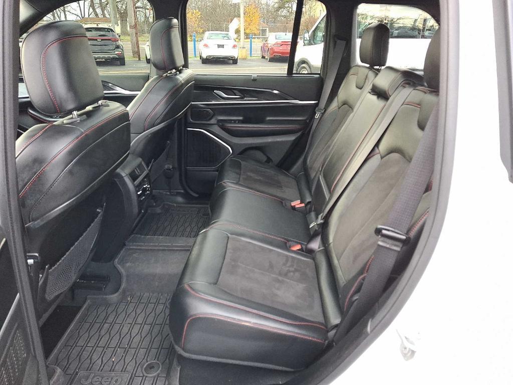 used 2022 Jeep Grand Cherokee car, priced at $31,449