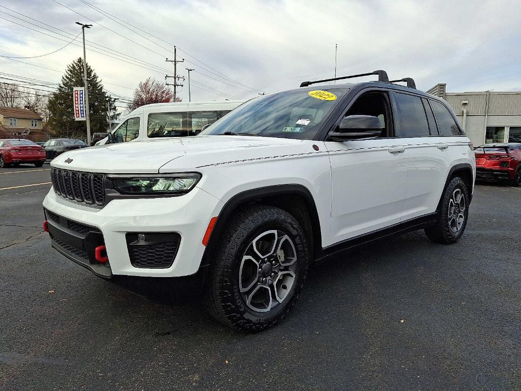 used 2022 Jeep Grand Cherokee car, priced at $31,449