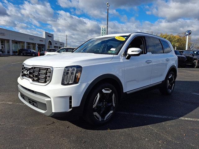 used 2023 Kia Telluride car, priced at $31,998