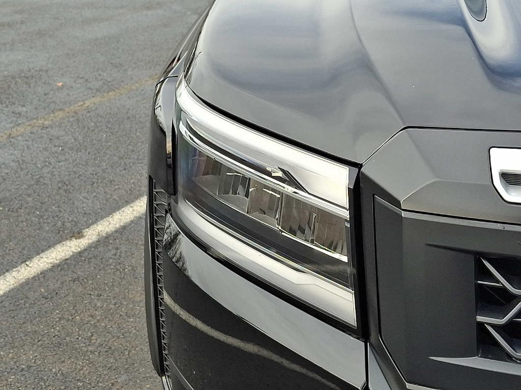 used 2025 Nissan Frontier car, priced at $38,998