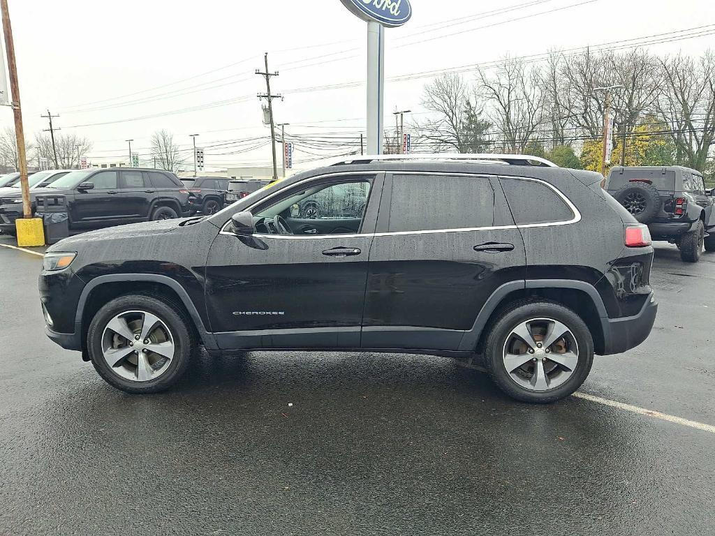 used 2019 Jeep Cherokee car, priced at $18,449