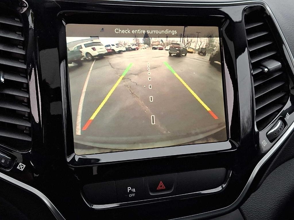 used 2019 Jeep Cherokee car, priced at $18,449