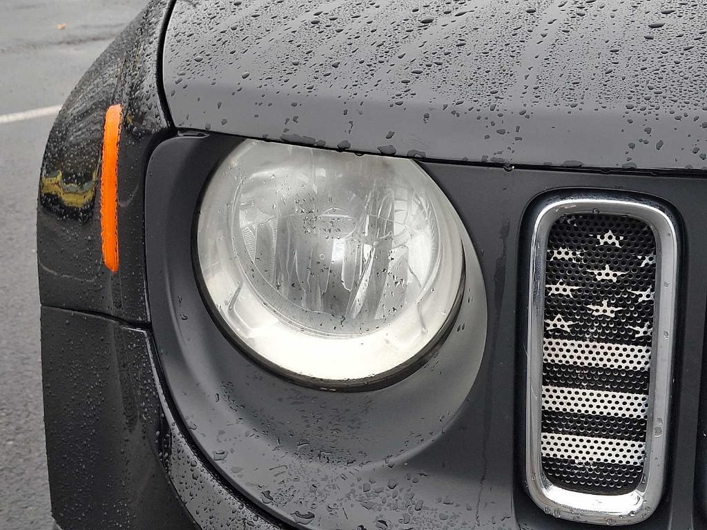 used 2018 Jeep Renegade car, priced at $13,449