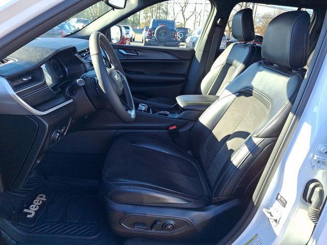 used 2023 Jeep Grand Cherokee car, priced at $34,448