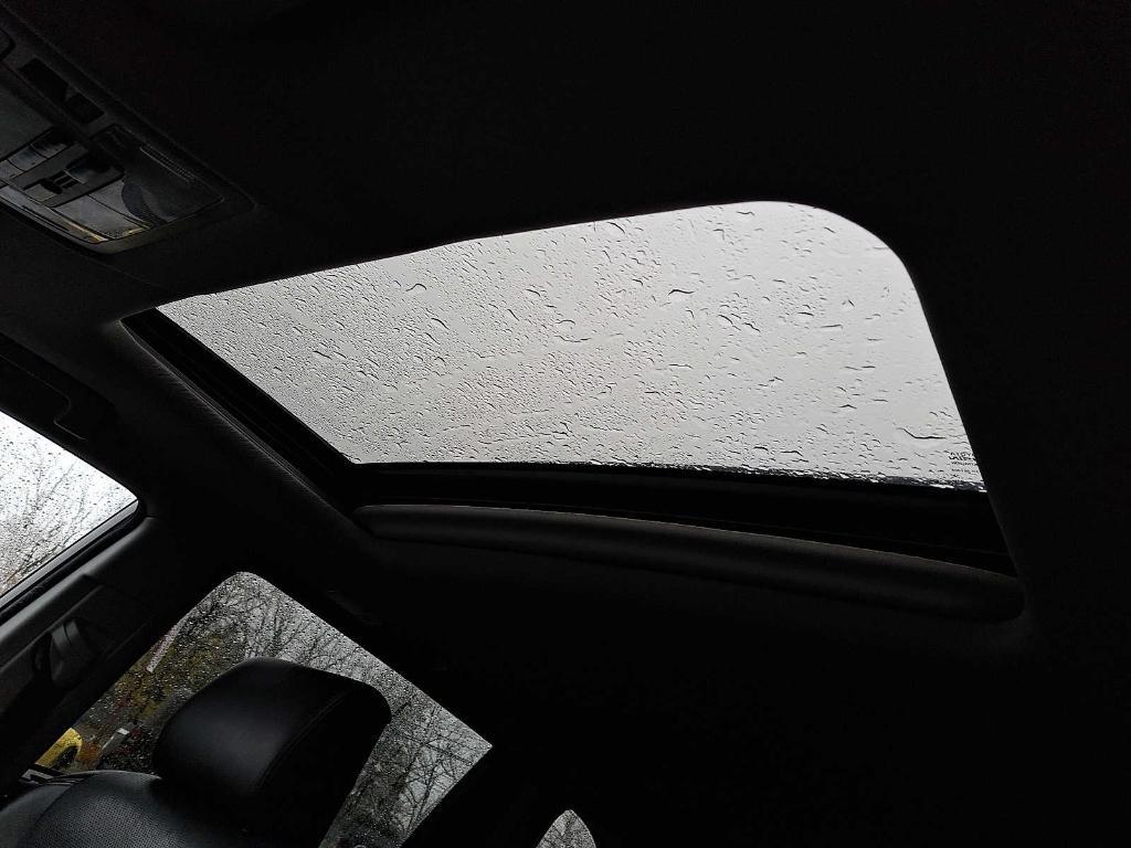 used 2016 Toyota Highlander car, priced at $14,889