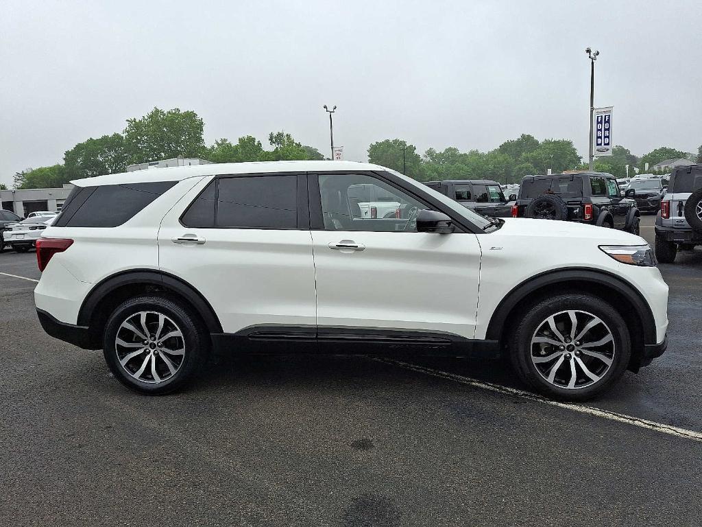 used 2022 Ford Explorer car, priced at $34,998