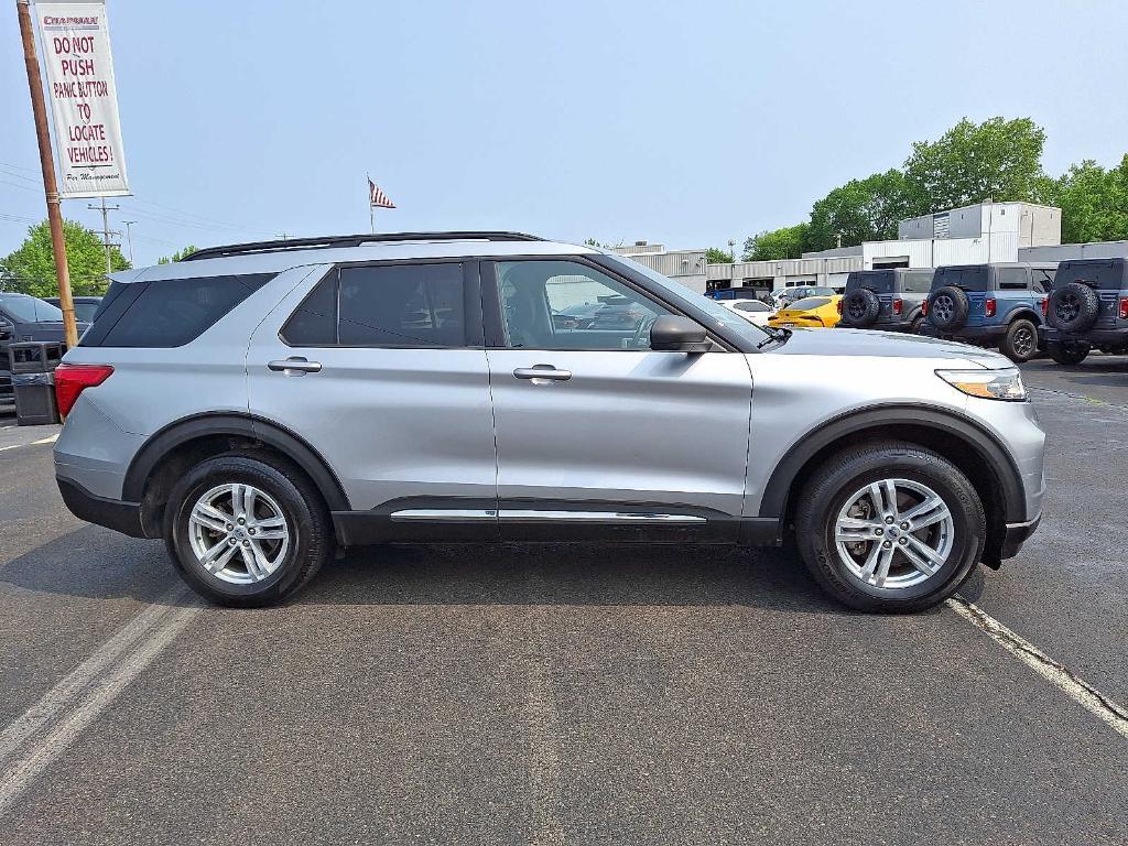 used 2022 Ford Explorer car, priced at $29,998
