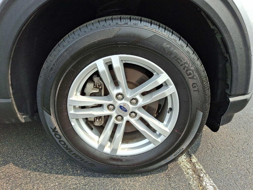 used 2022 Ford Explorer car, priced at $29,998