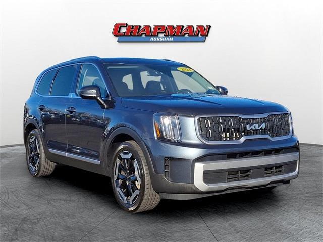 used 2023 Kia Telluride car, priced at $37,953