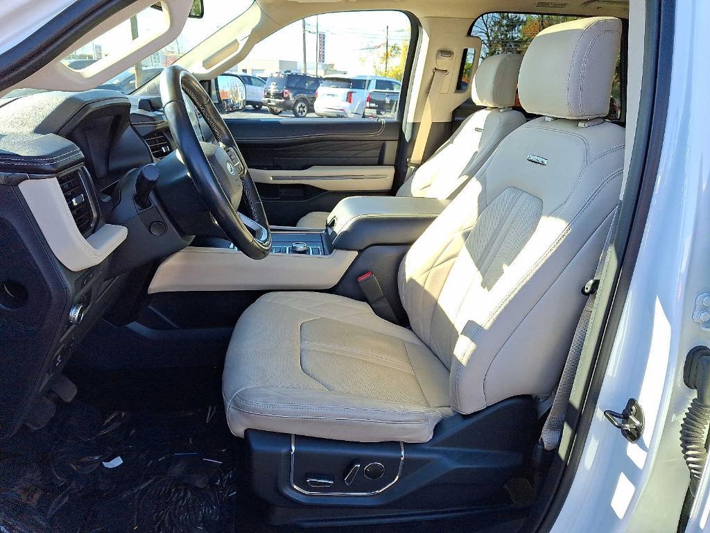 used 2022 Ford Expedition Max car, priced at $54,998