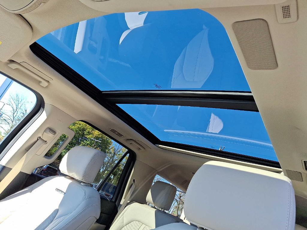 used 2022 Ford Expedition Max car, priced at $54,998