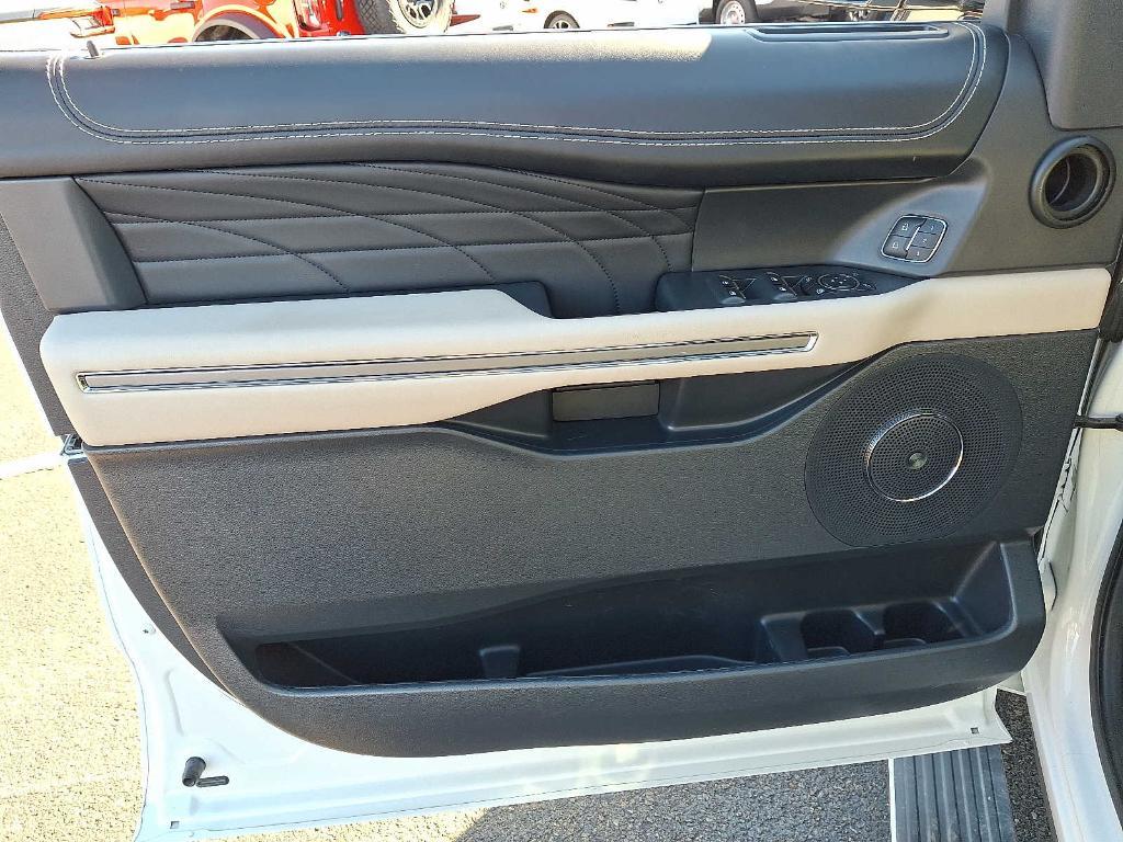 used 2022 Ford Expedition Max car, priced at $54,998