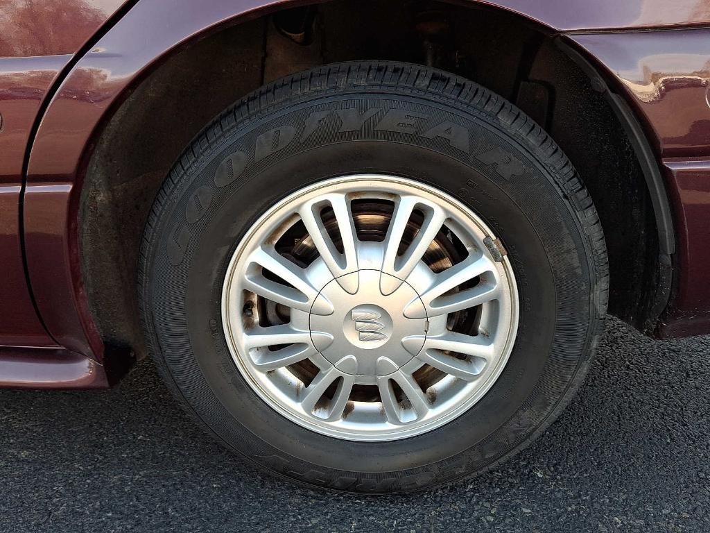 used 2004 Buick LeSabre car, priced at $3,333
