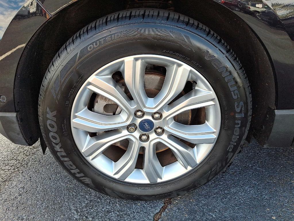 used 2021 Ford Edge car, priced at $24,889
