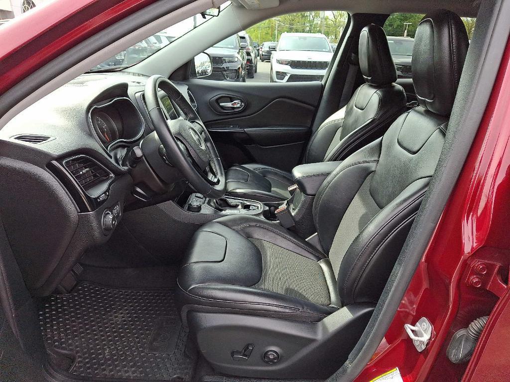 used 2020 Jeep Cherokee car, priced at $21,889