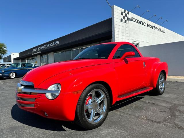 used 2005 Chevrolet SSR car, priced at $24,900