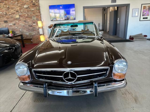 used 1971 Mercedes-Benz 280SL car, priced at $139,900