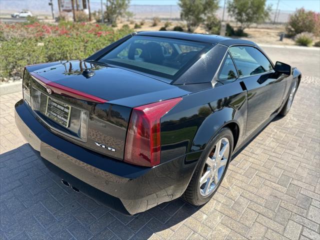 used 2005 Cadillac XLR car