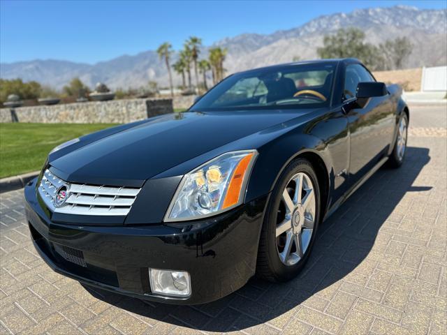 used 2005 Cadillac XLR car