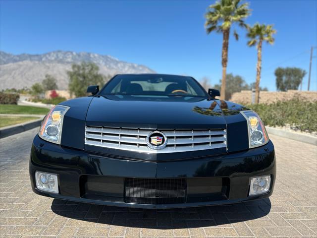 used 2005 Cadillac XLR car