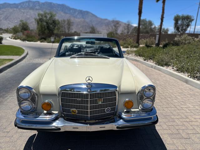used 1970 Mercedes-Benz 280SE car, priced at $119,900