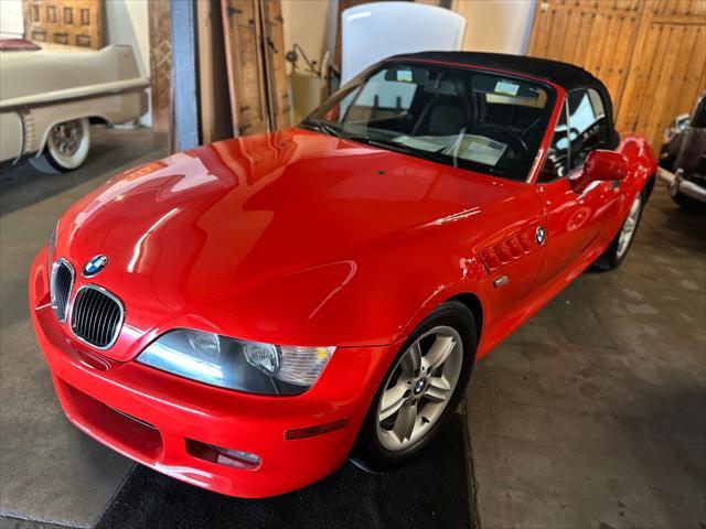 used 2000 BMW Z3 car, priced at $13,900