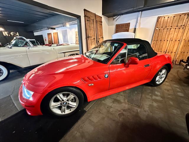 used 2000 BMW Z3 car, priced at $13,900