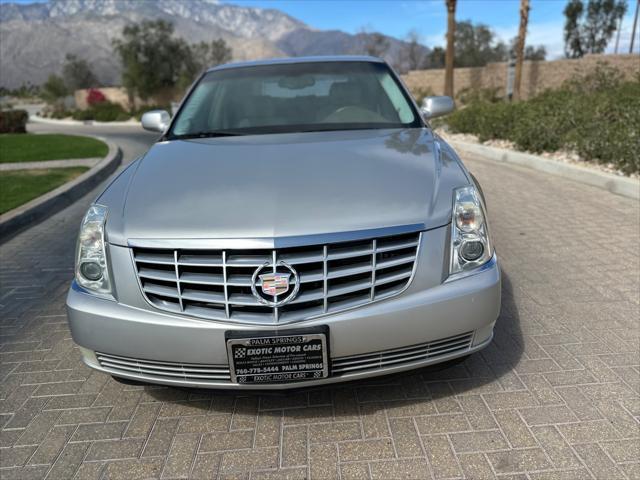 used 2006 Cadillac DTS car, priced at $5,900