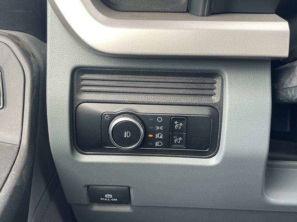 new 2024 Ford F-350 car, priced at $65,230