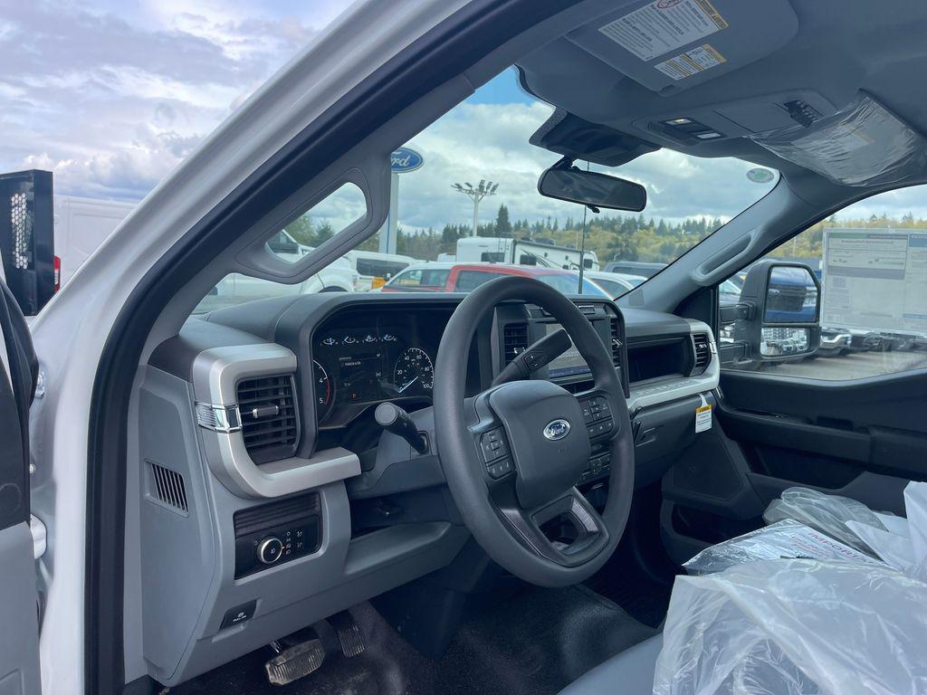 new 2024 Ford F-350 car, priced at $65,230
