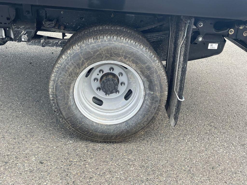 new 2024 Ford F-350 car, priced at $65,230