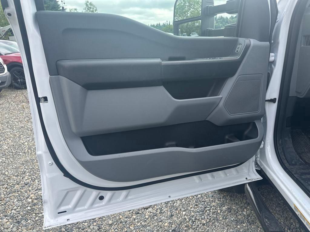 new 2024 Ford F-450 car, priced at $58,995