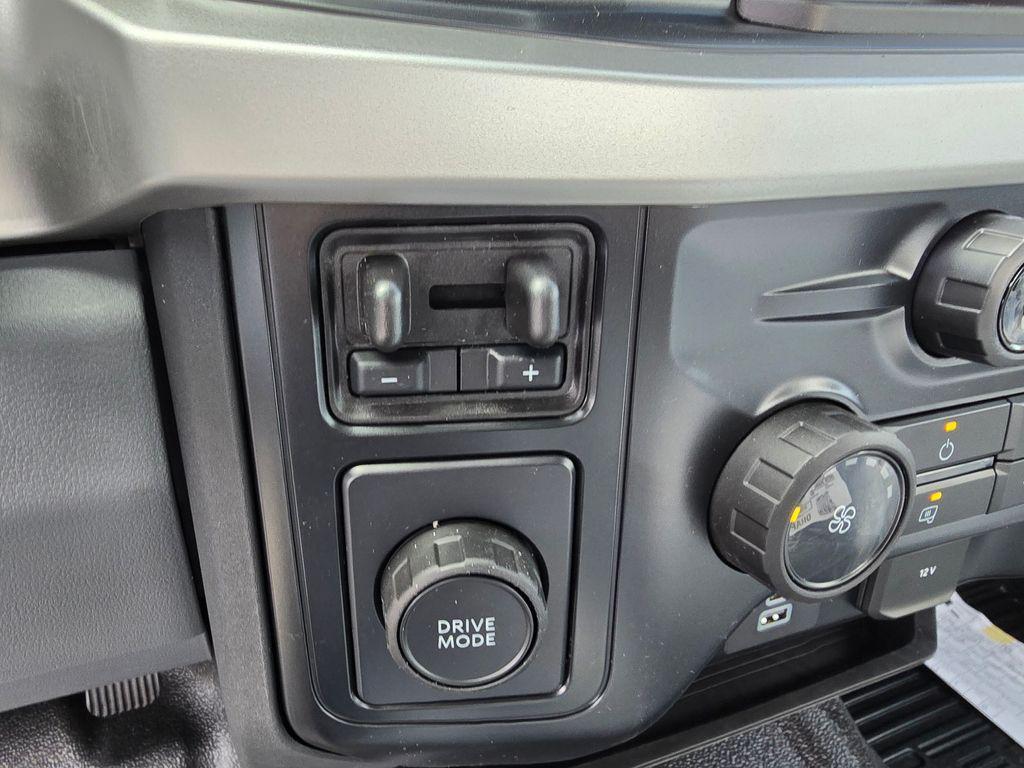 new 2024 Ford F-450 car, priced at $58,995