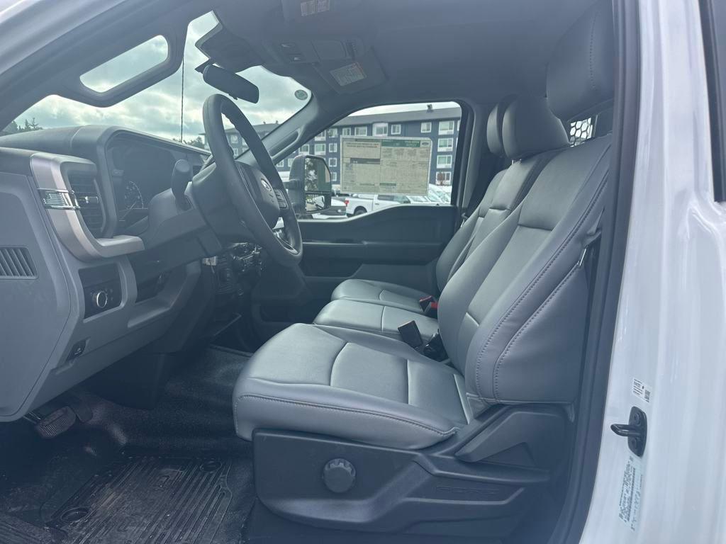 new 2024 Ford F-450 car, priced at $58,995
