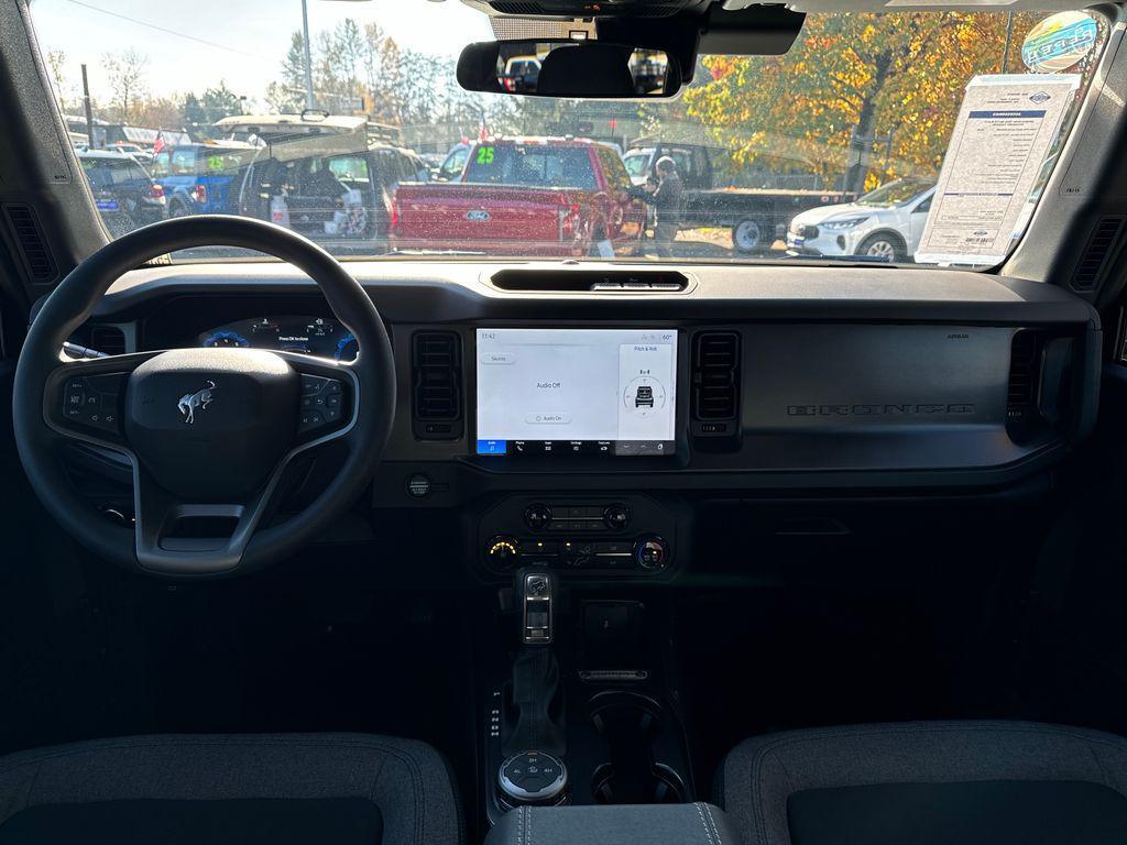 new 2025 Ford Bronco car, priced at $41,364