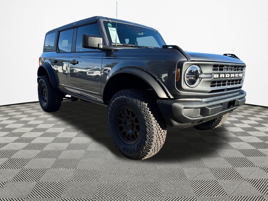 new 2025 Ford Bronco car, priced at $41,364