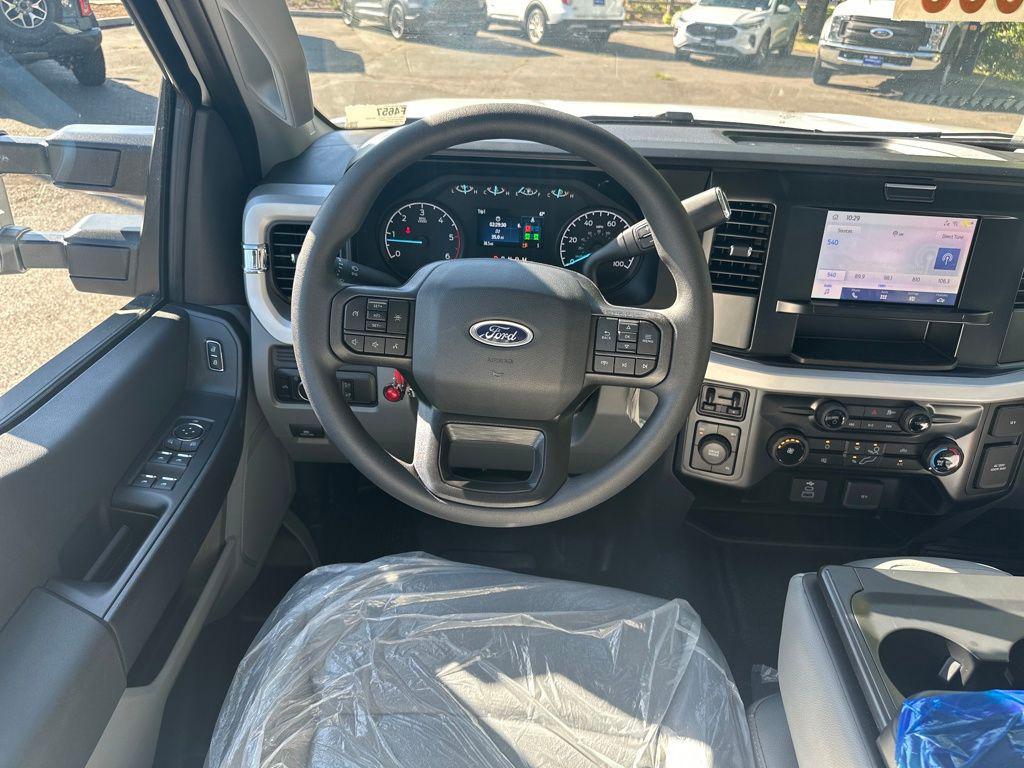 new 2025 Ford F-450 car, priced at $92,774