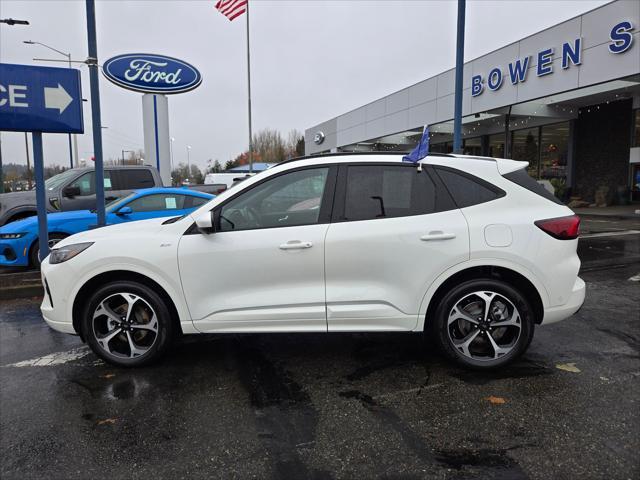 used 2023 Ford Escape car, priced at $31,999