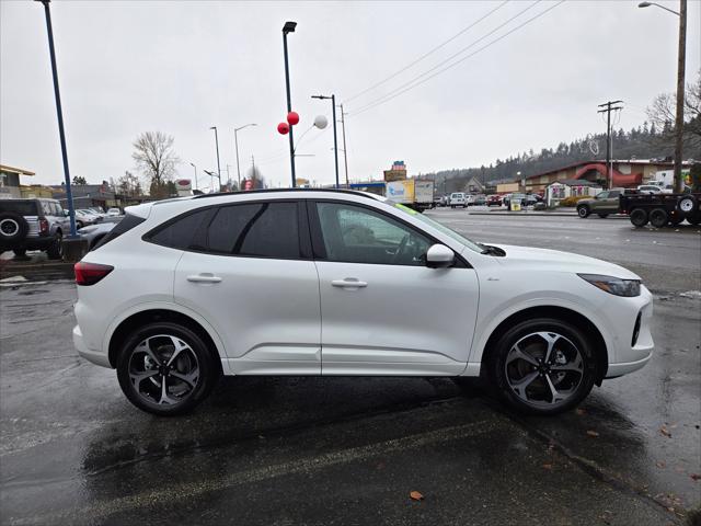 used 2023 Ford Escape car, priced at $31,999