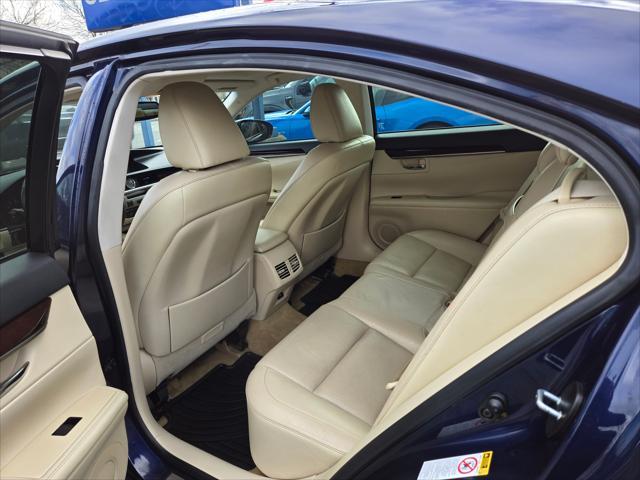 used 2013 Lexus ES 350 car, priced at $16,599