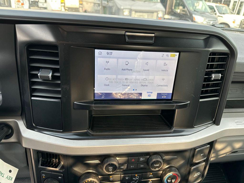 new 2025 Ford F-350 car, priced at $67,578