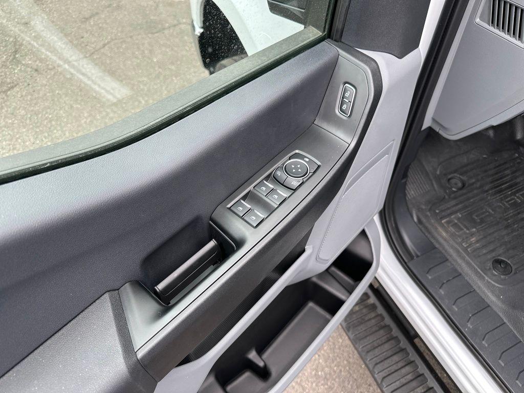 new 2025 Ford F-250 car, priced at $54,435