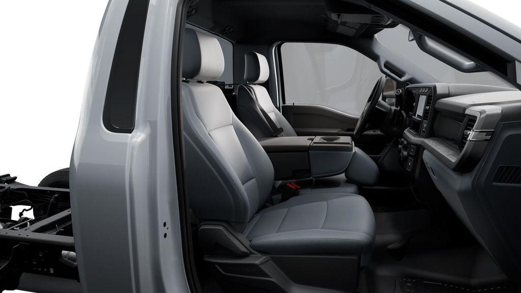 new 2024 Ford F-450 car, priced at $47,235