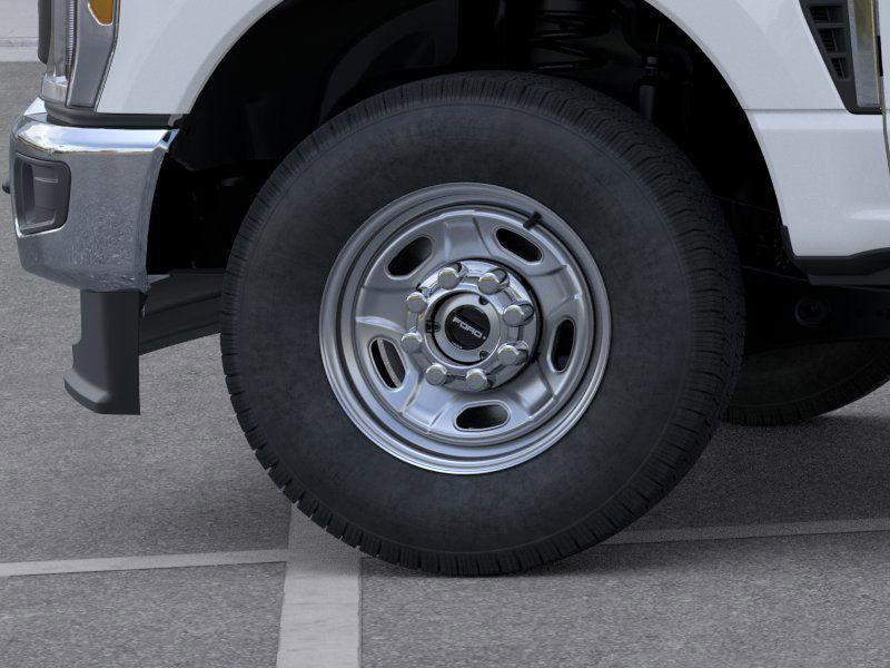 new 2025 Ford F-350 car, priced at $55,200