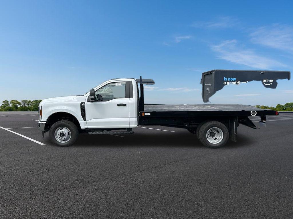 new 2025 Ford F-350 car, priced at $67,220