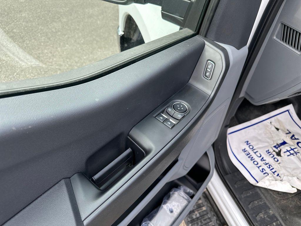 new 2025 Ford F-350 car, priced at $67,220